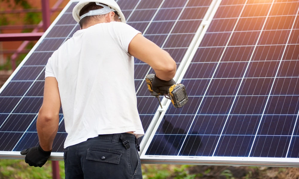 Choosing the Right Solar Installer for Your Southern California Home